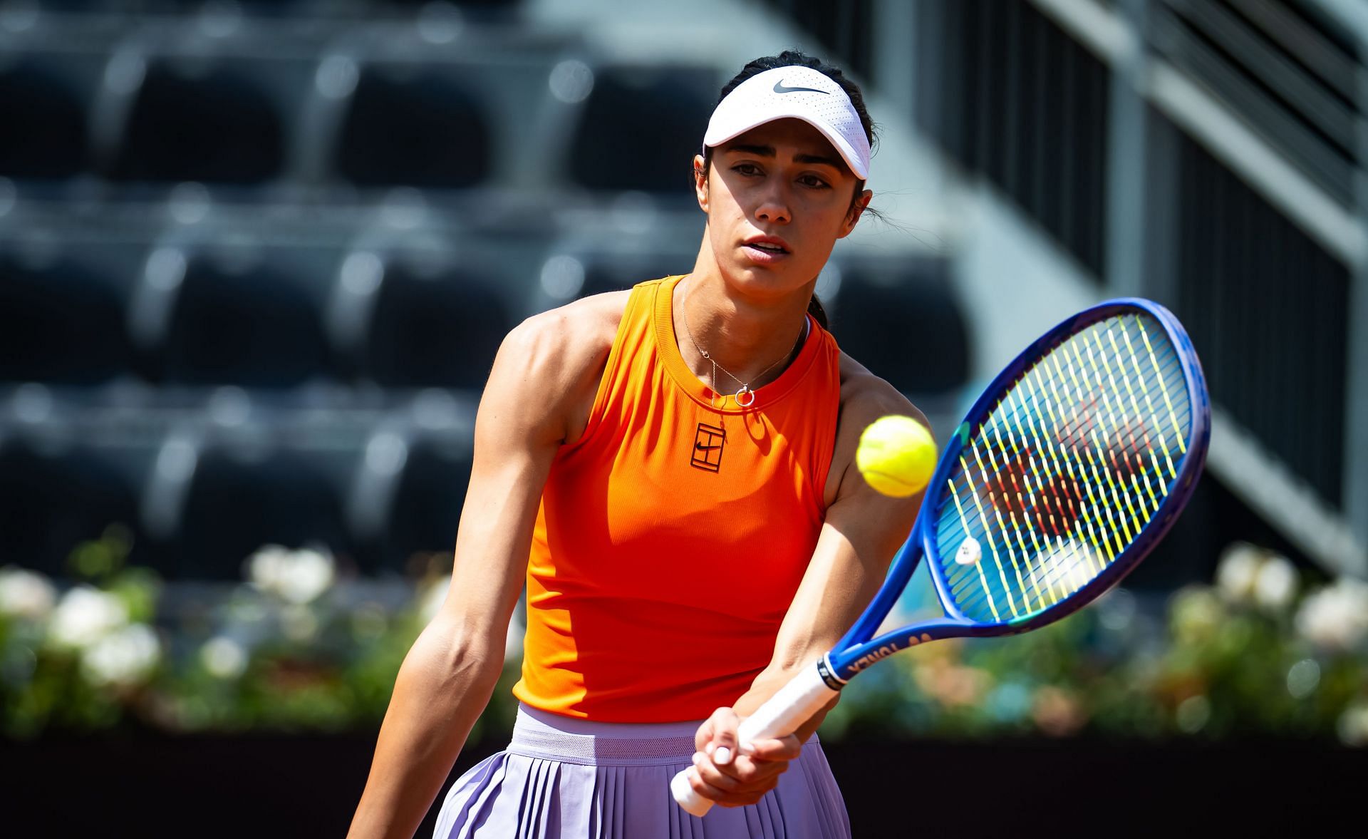 Olga Danilovic retrieves a ball in Rome | Image Source: Getty